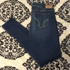 Hollister skinny jeans size 9 regular